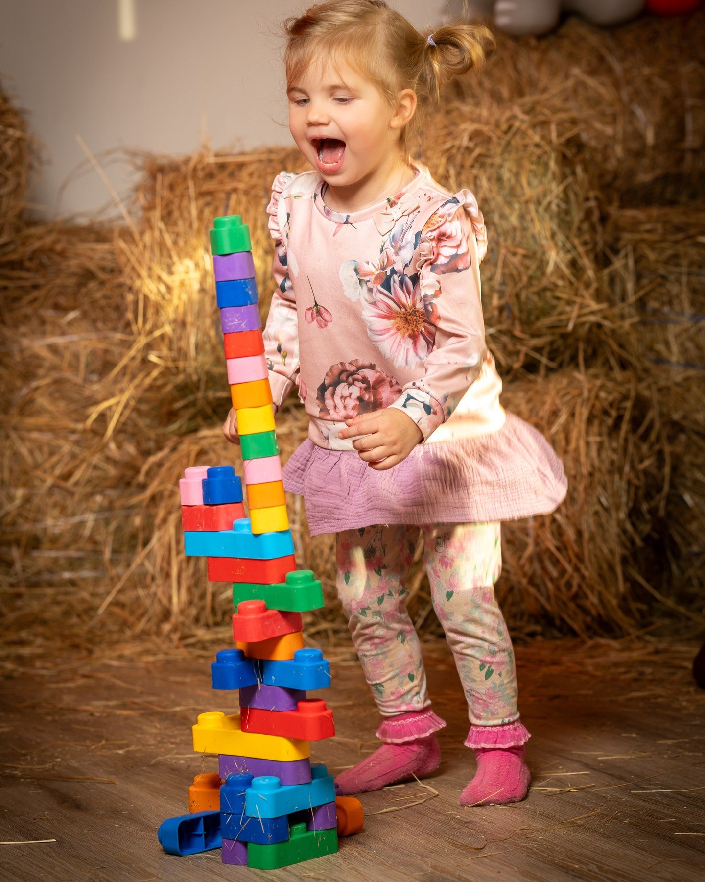 Toddler stacking soft blocks tower Cyprus στοίβαξη τουβλάκια παιδί