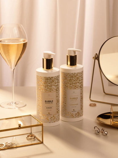 Bubble shower gel daily cleansing Cyprus αφρόλουτρο καθημερινό